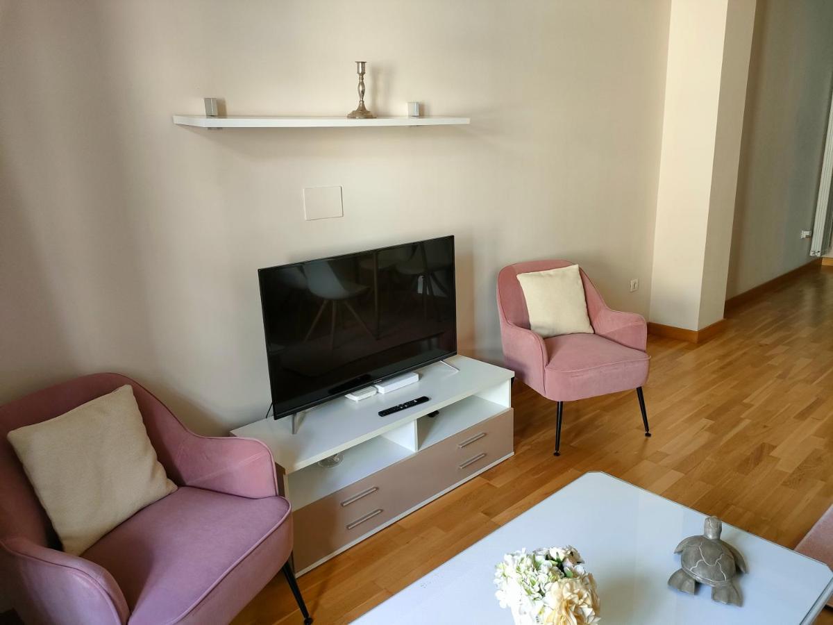 Apartamento Nueva Del Santisimo Granada Ngoại thất bức ảnh