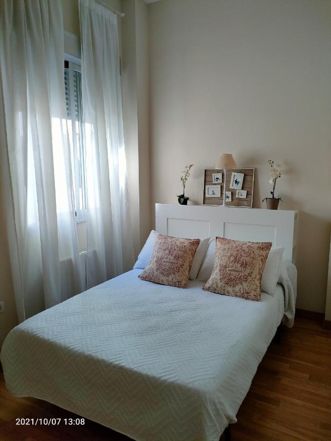Apartamento Nueva Del Santisimo Granada Ngoại thất bức ảnh