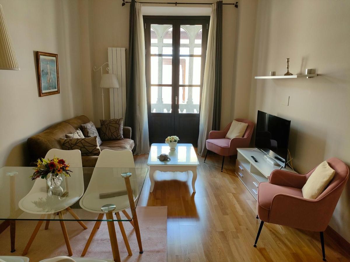 Apartamento Nueva Del Santisimo Granada Ngoại thất bức ảnh